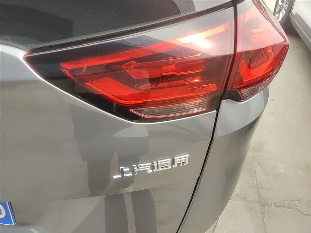 Chevrolet Volando 2019 530T Automatic Power Enjoyment Edition (5+2 seater) China VI фото 8