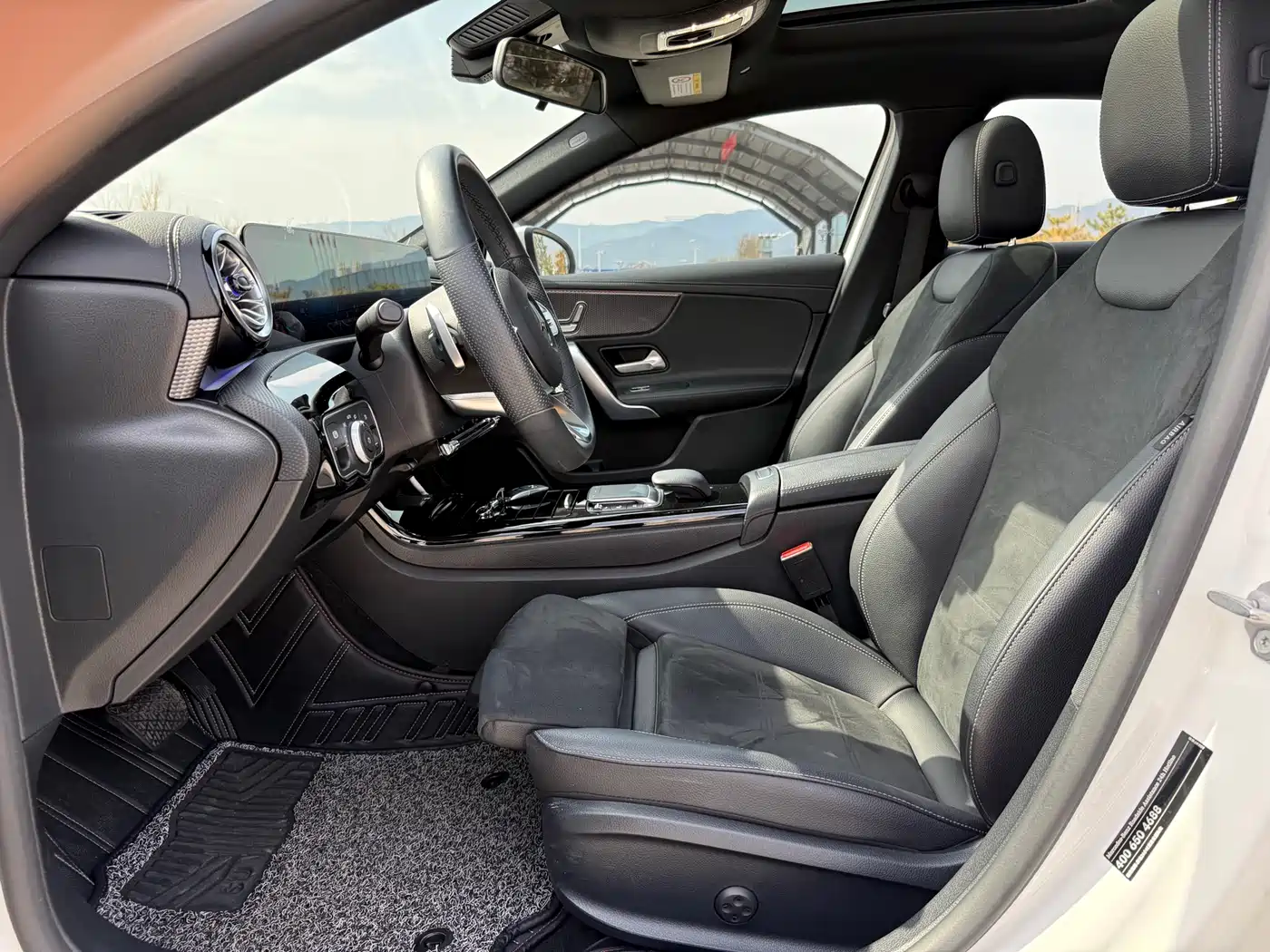 Mercedes-Benz A-Class 2021 A 200 L Sport Sedan Fashion Edition фото 23