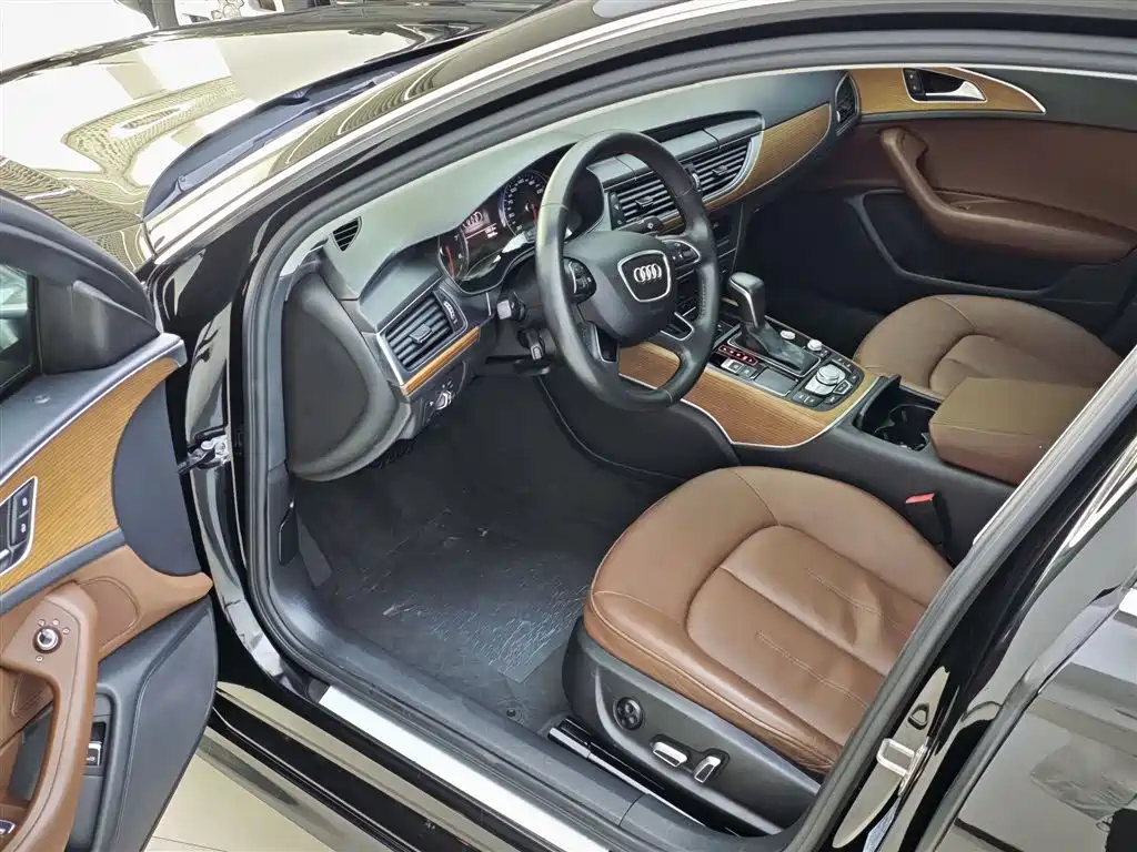 Audi A6L 2018 30th Anniversary 30 FSI Style фото 18