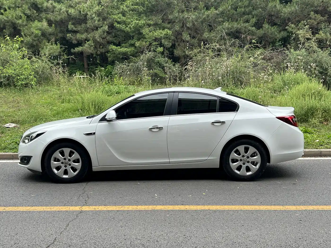 Buick Regal 2015 1.6T Elite Tech Edition фото 3