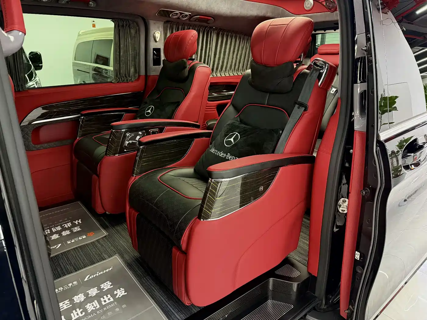 Mercedes-Benz V-Class 2022 V 260 L Long Wheelbase Prestige Edition фото 10