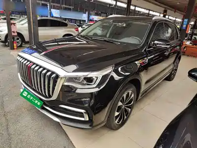 Hongqi HS7