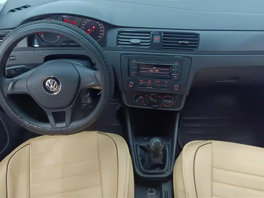 Volkswagen Santana 2021 1.5L Manual Trend Edition фото 12