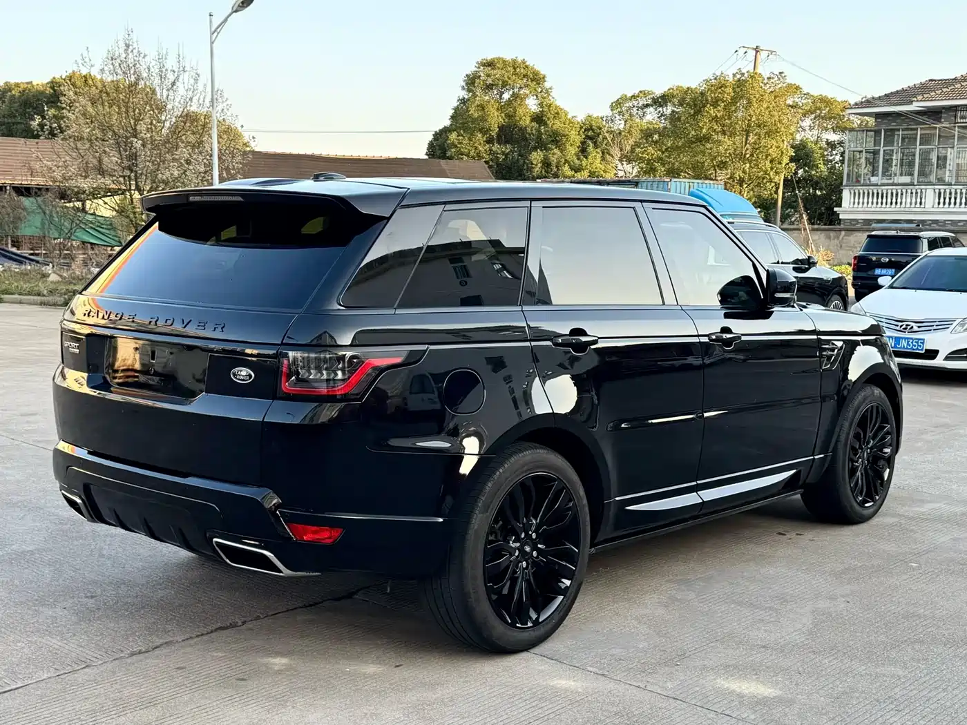 Land Rover Range Rover Sport 2015 3.0 SDV6 HSE фото 9