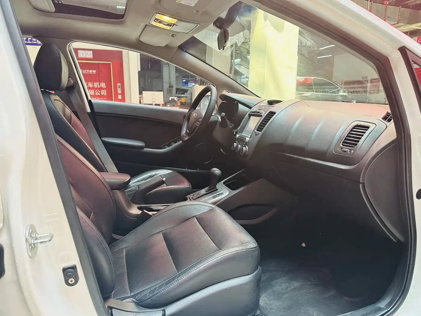 Kia K3 2015 1.6L Automatic GLS фото 13