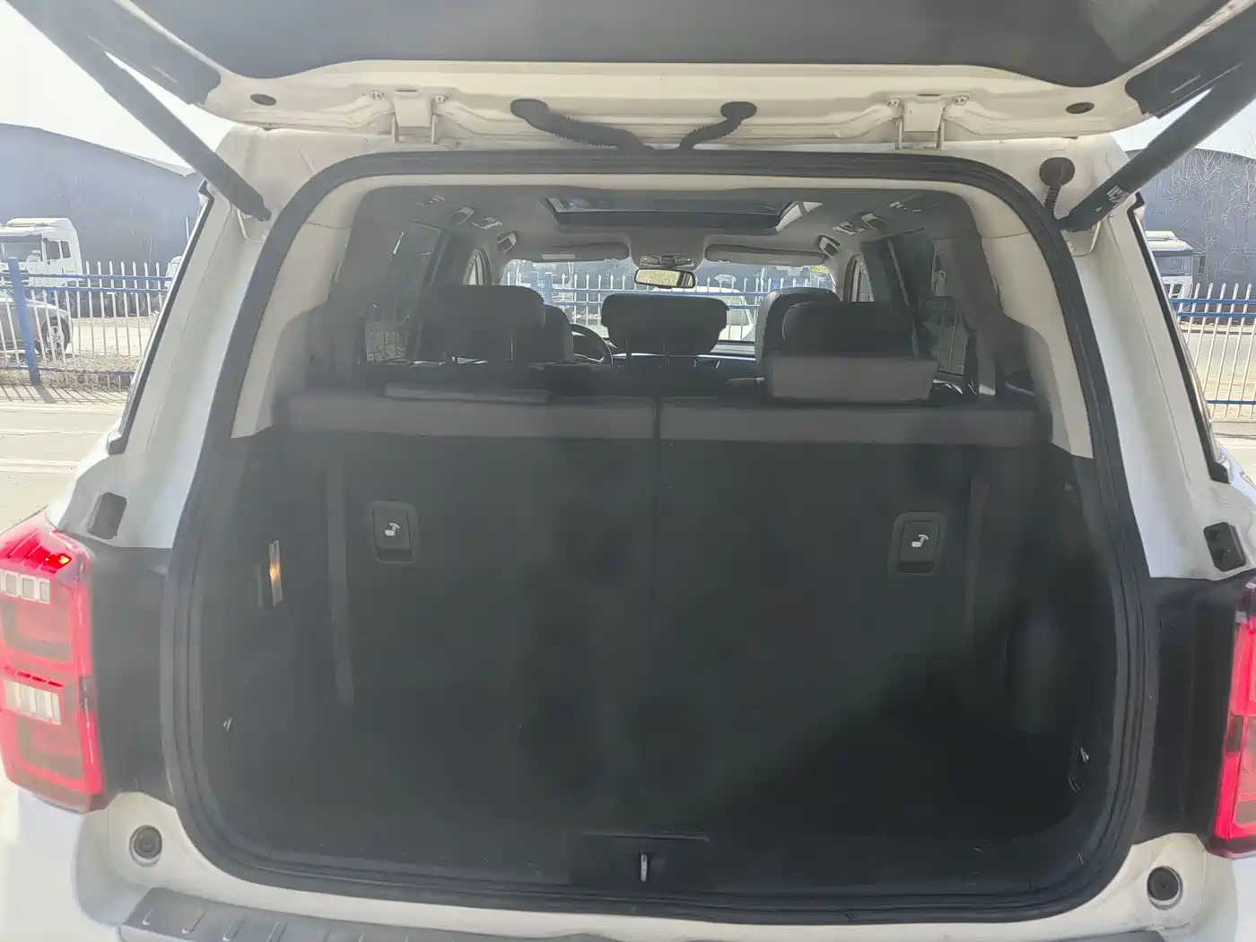 GAC Trumpchi Trumpchi GS8 2017 320T AWD Luxury Smart Connect (7-Seater) фото 22