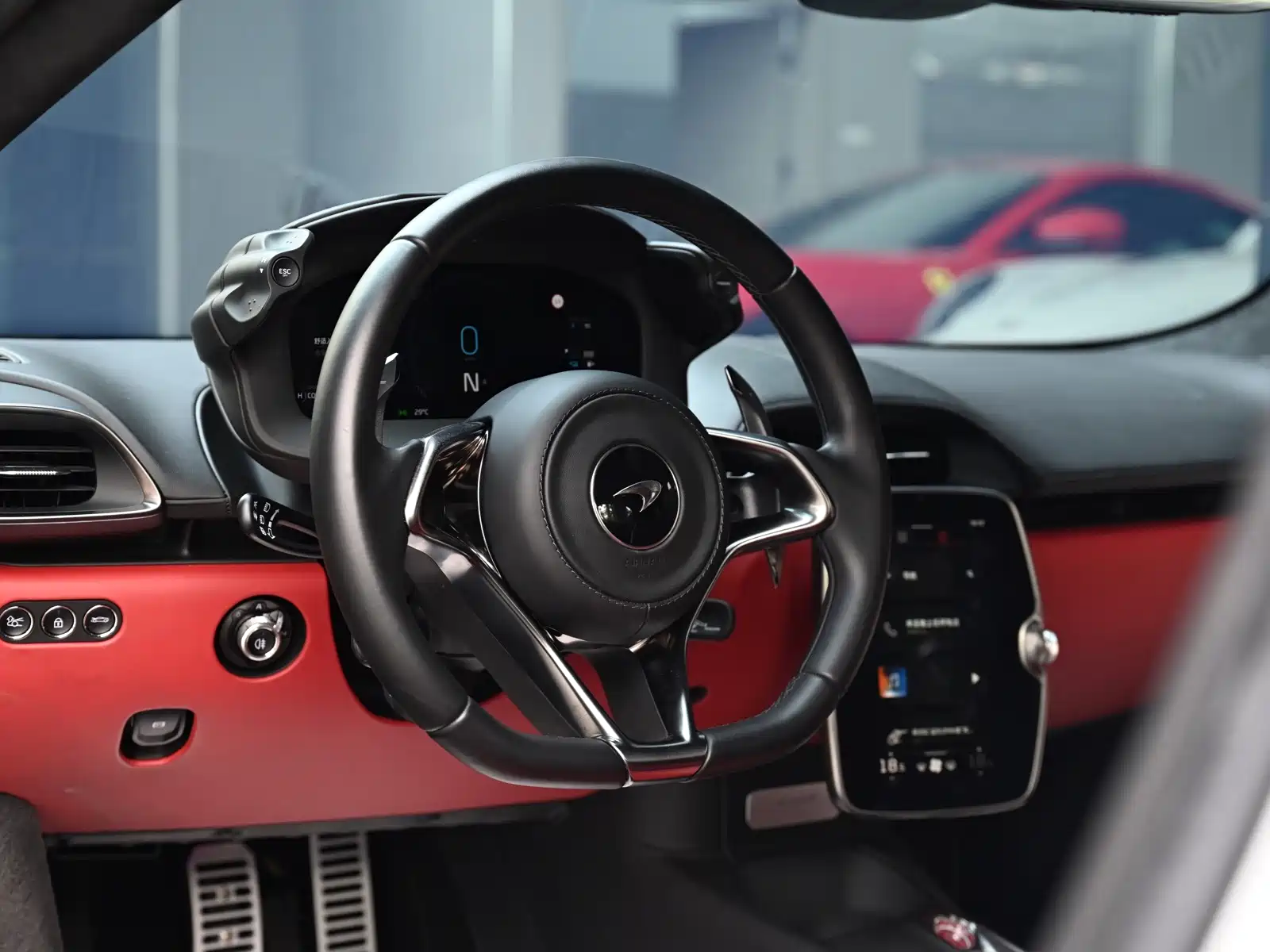 صورة 10 - McLaren Artura