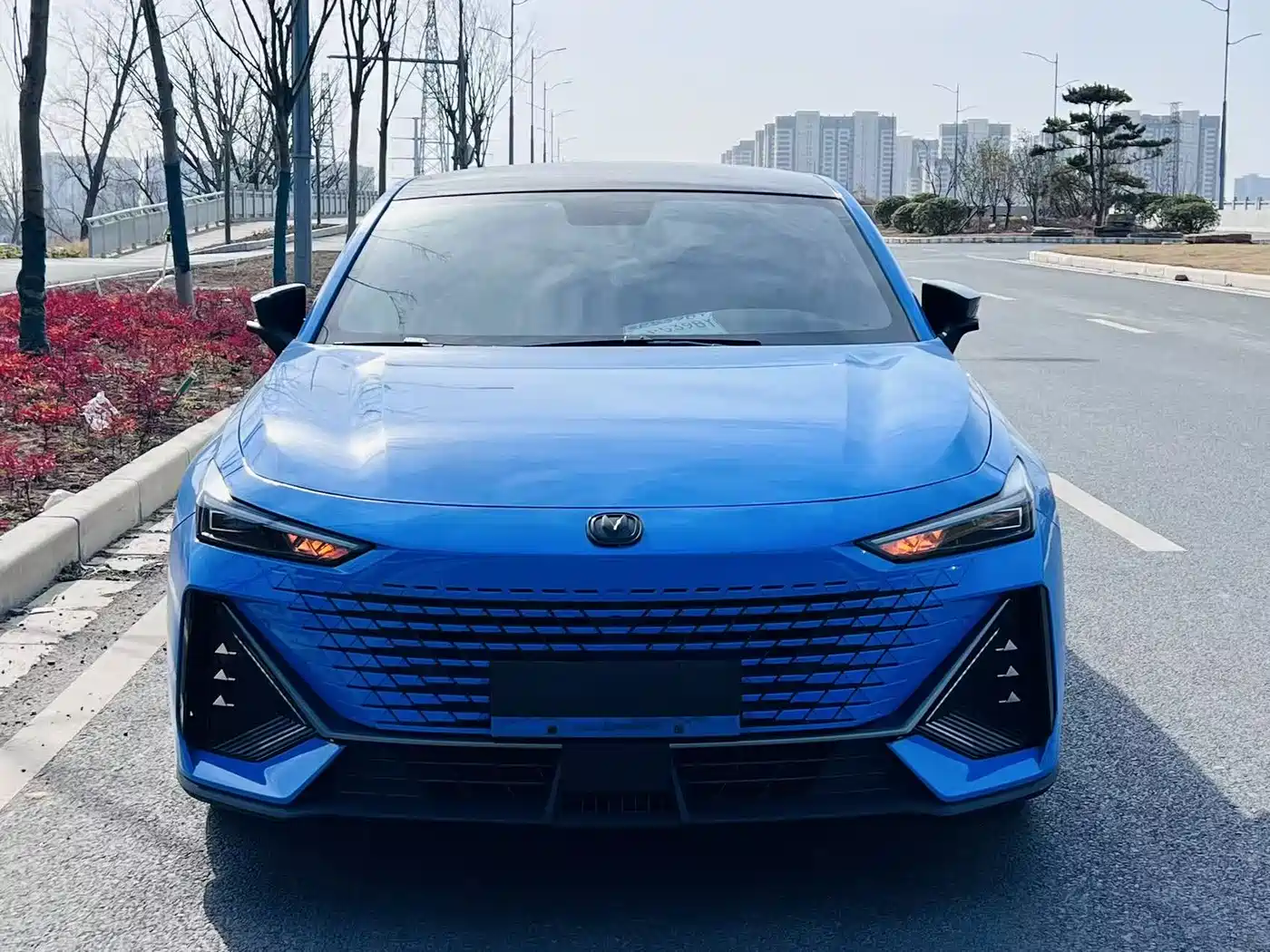 CHANGAN UNI-V