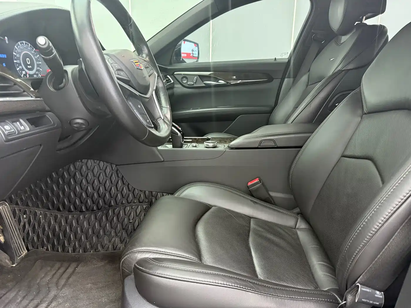 Cadillac CT6 2021 28T Luxury фото 4