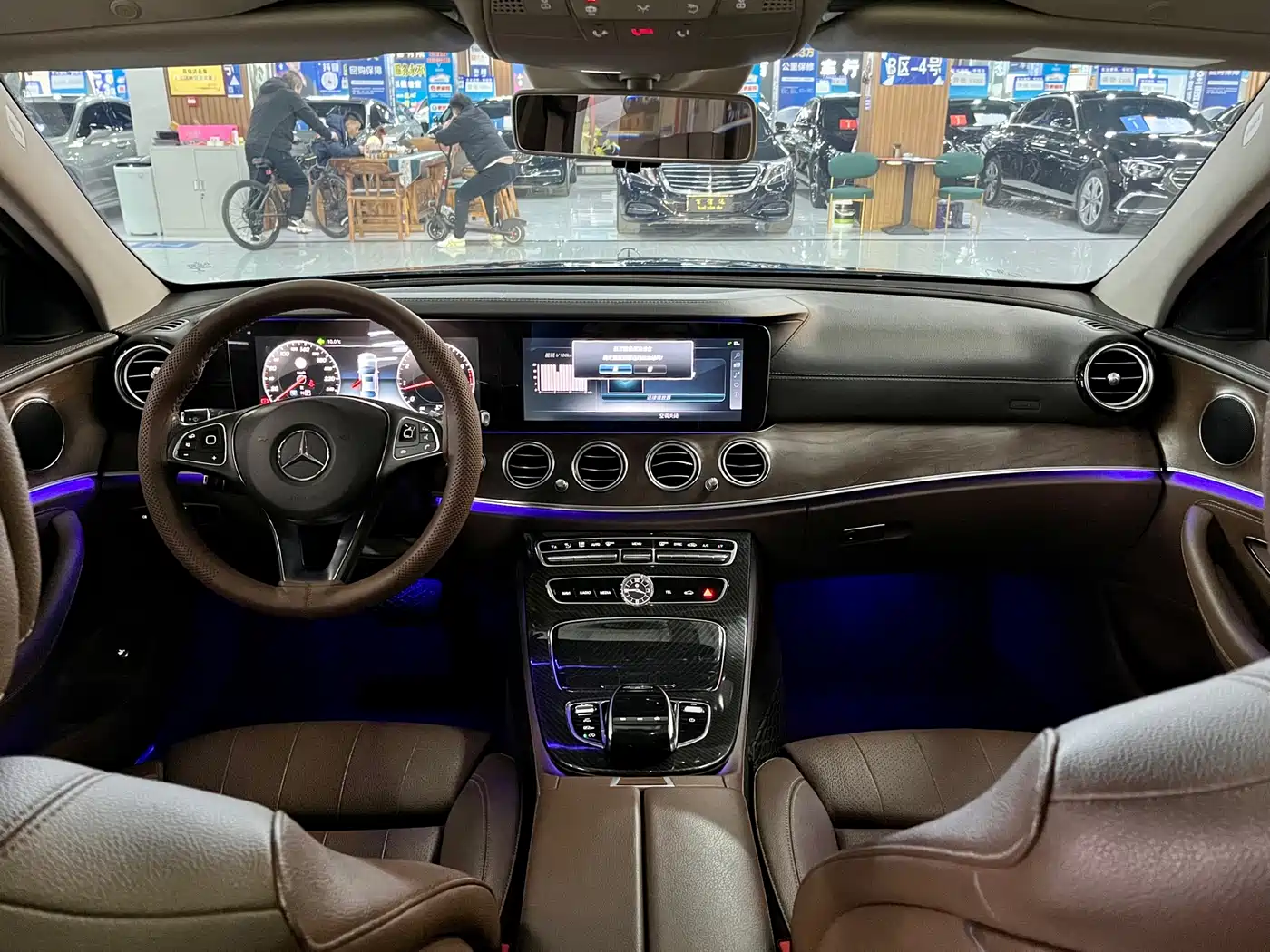 Mercedes-Benz E-Class 2017 E 200 L 4MATIC фото 11