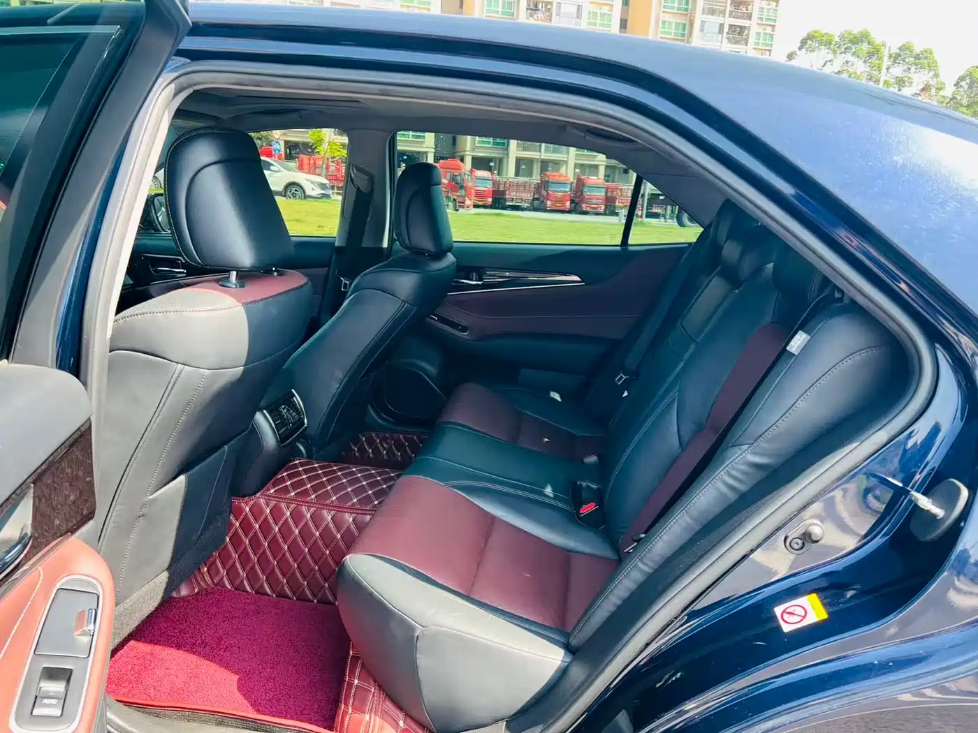 Toyota Crown 2018 2.0T Sport Edition фото 6
