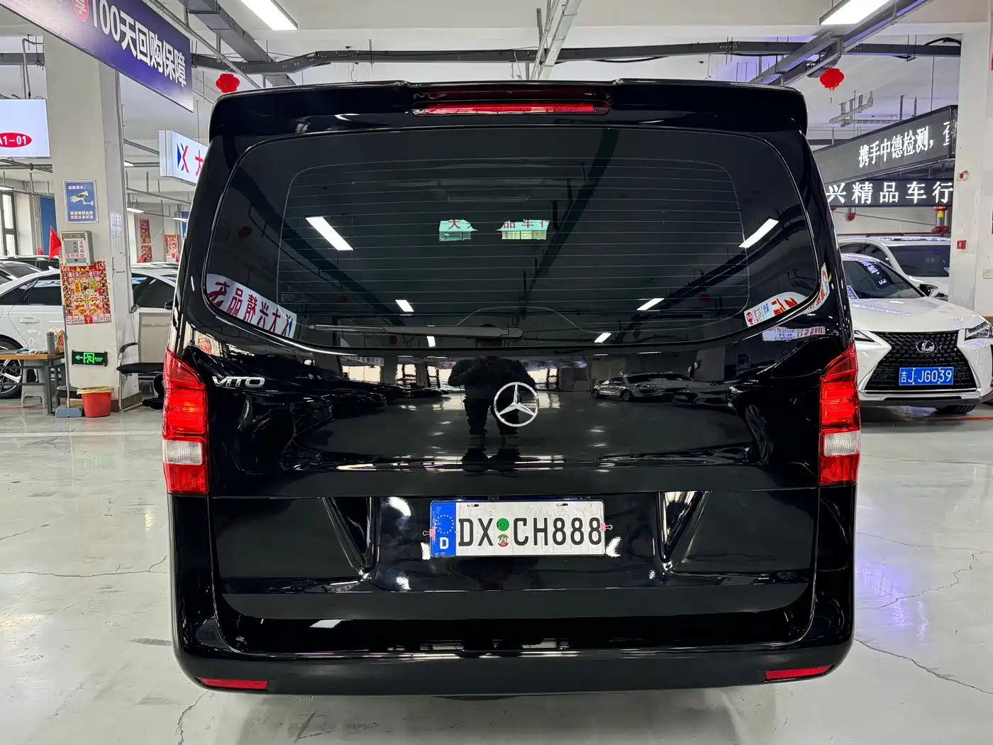 MERCEDES-BENZ VITO