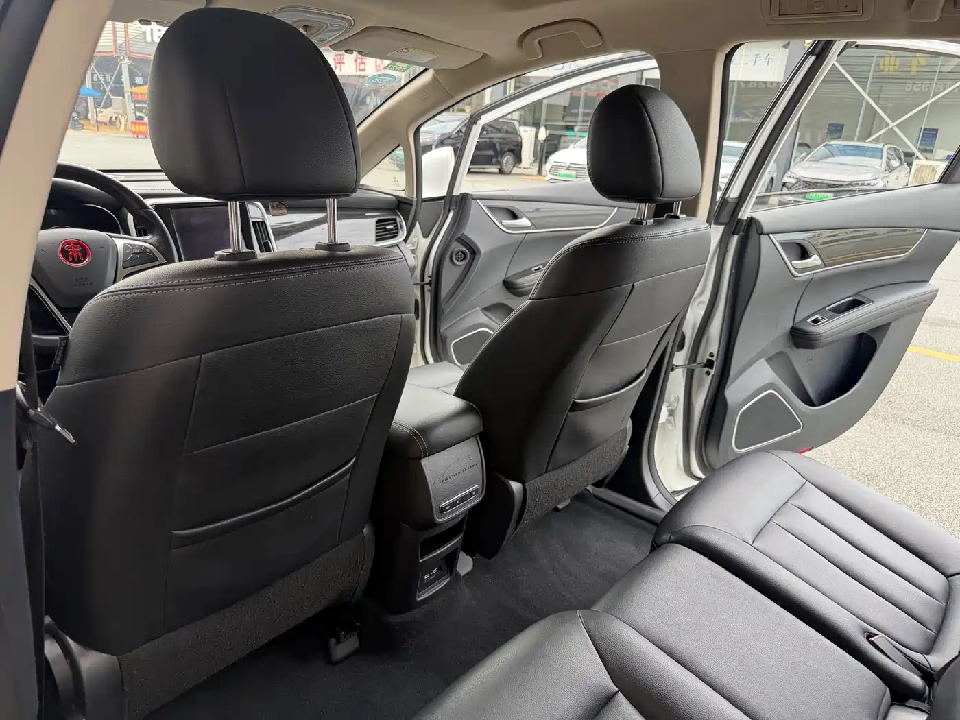 BYD Song MAX 2017 1.5T Auto Smart Elite 7-Seater фото 26