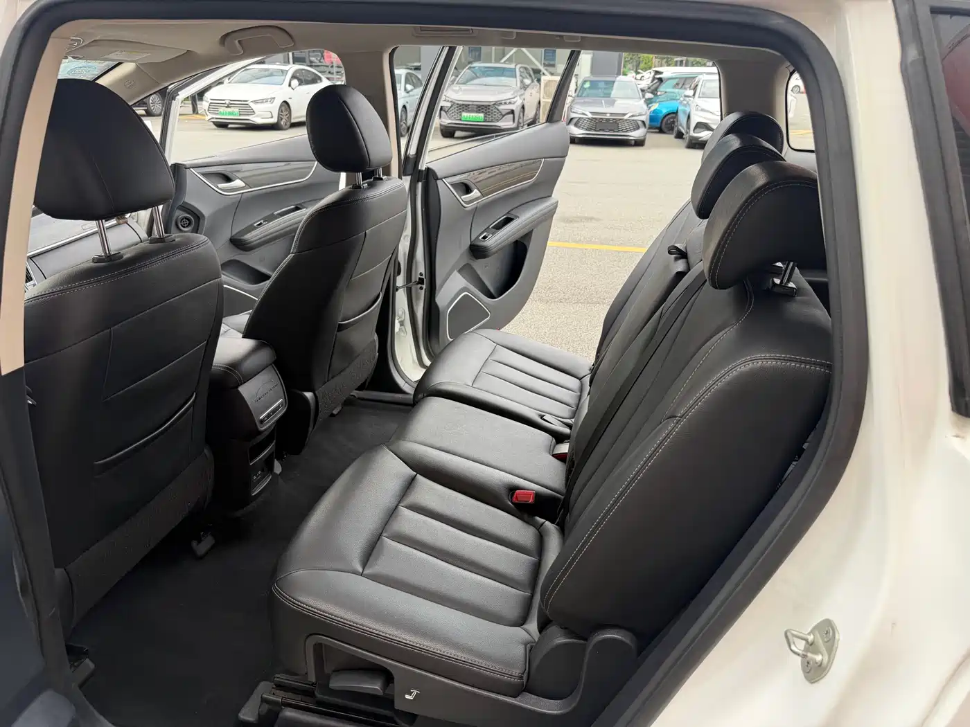 BYD Song MAX 2017 1.5T Auto Smart Elite 7-Seater фото 28