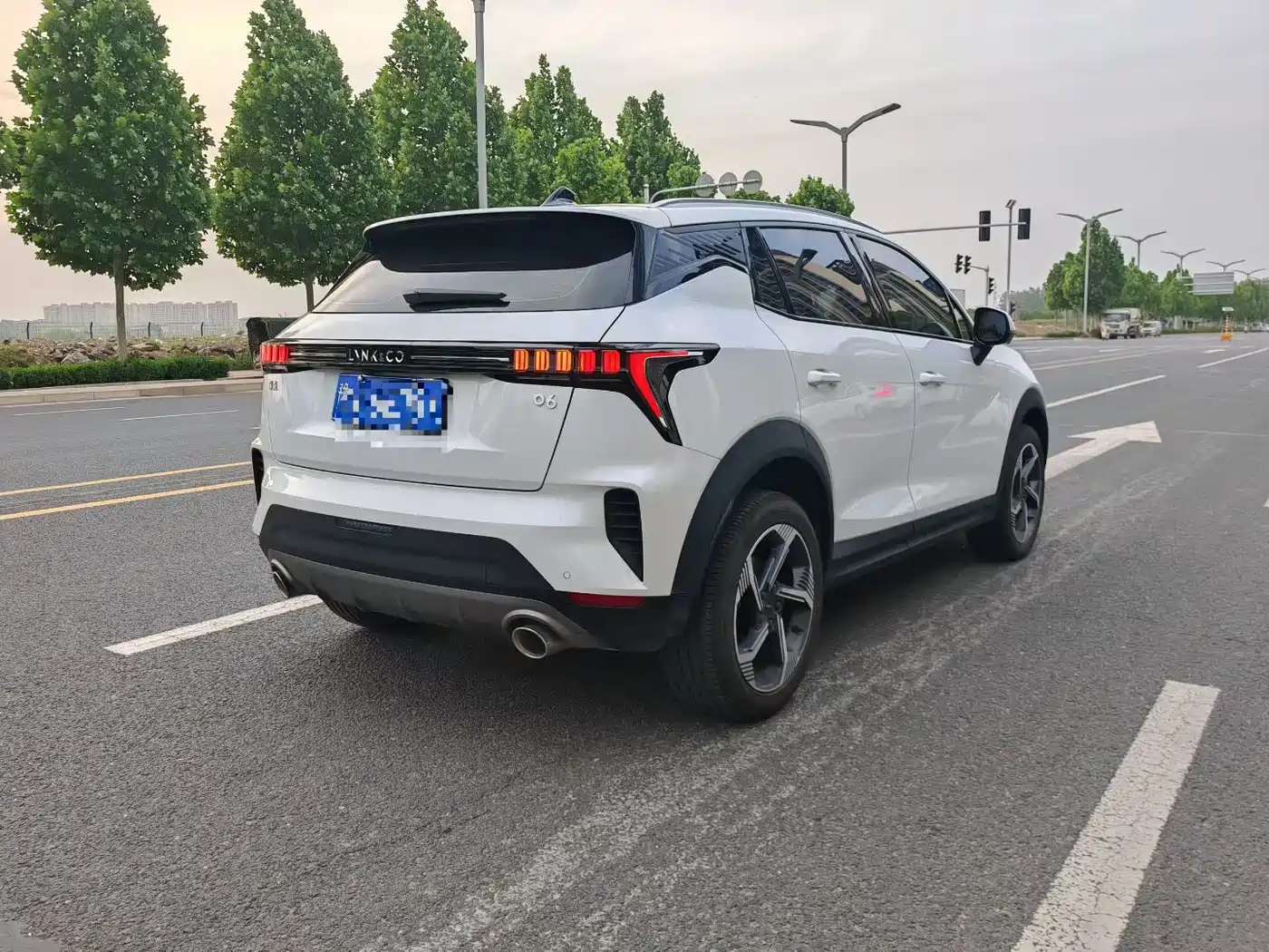 Lynk & Co 06 2023 Remix 1.5T Power Pro фото 7