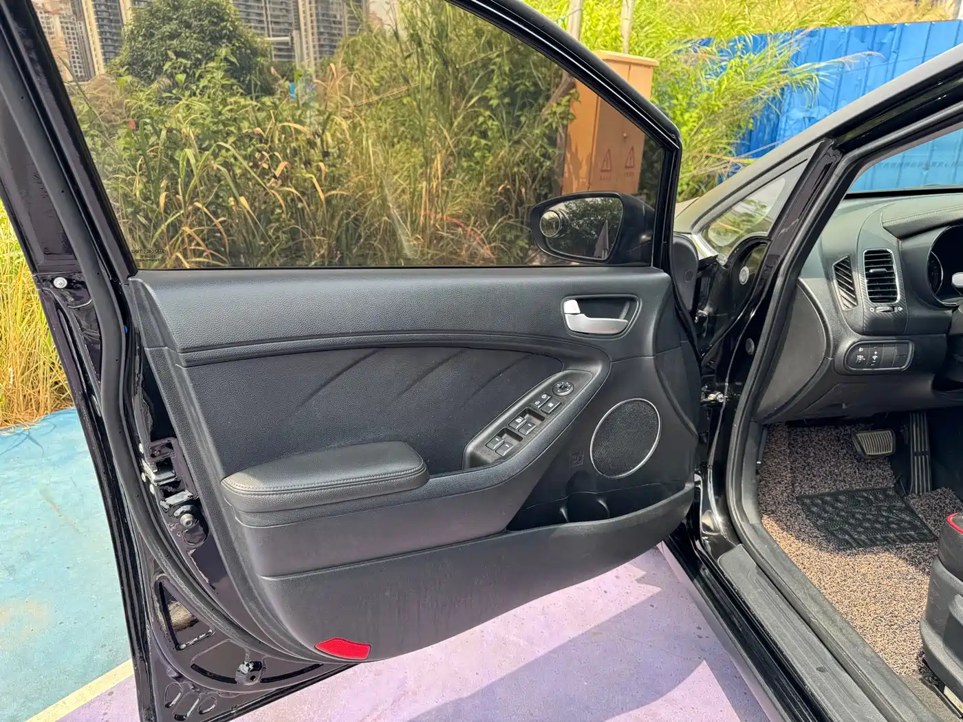 Kia K3 2013 1.6L Automatic GLS фото 10