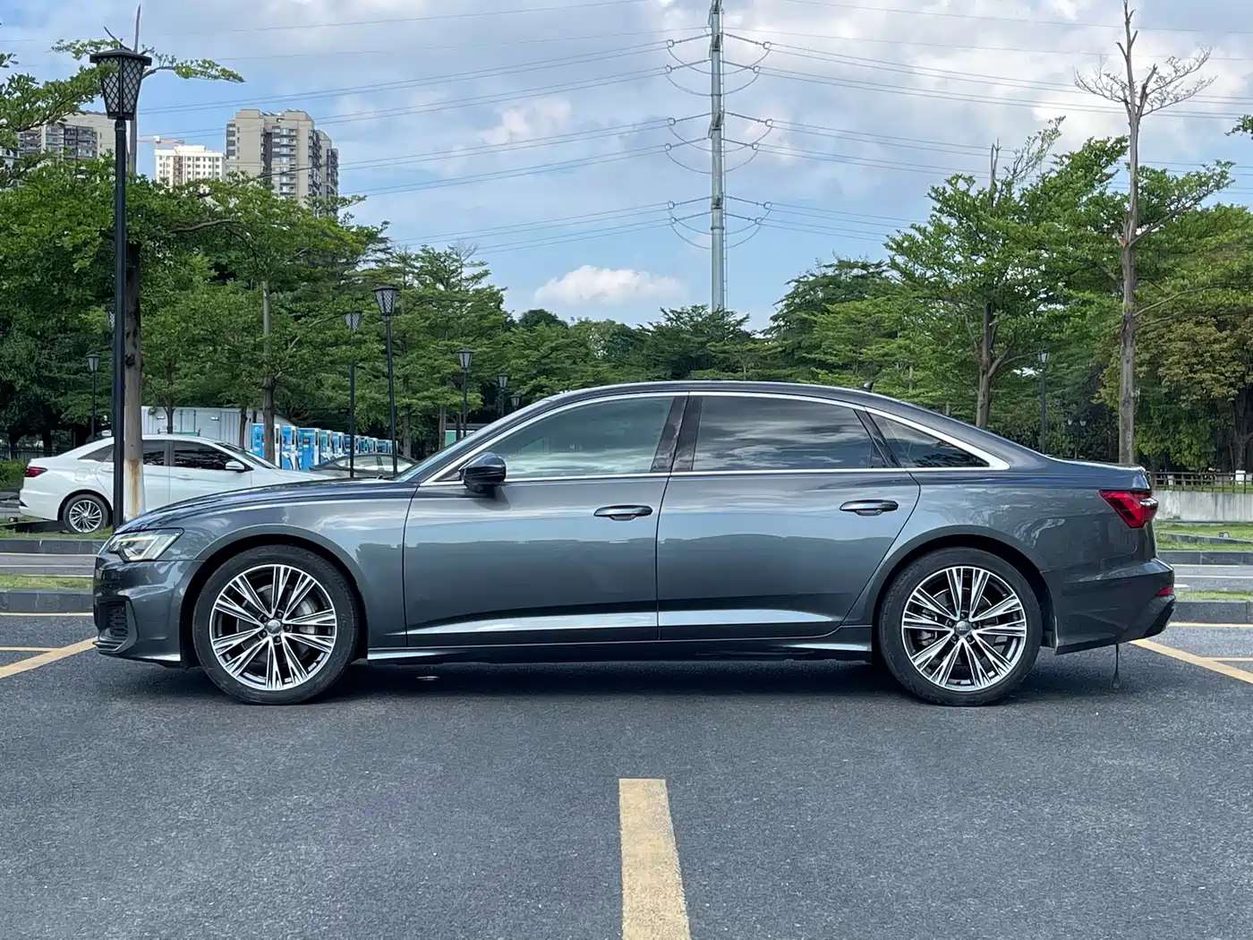 Audi A6L 2021 45 TFSI Premium Life Edition фото 7