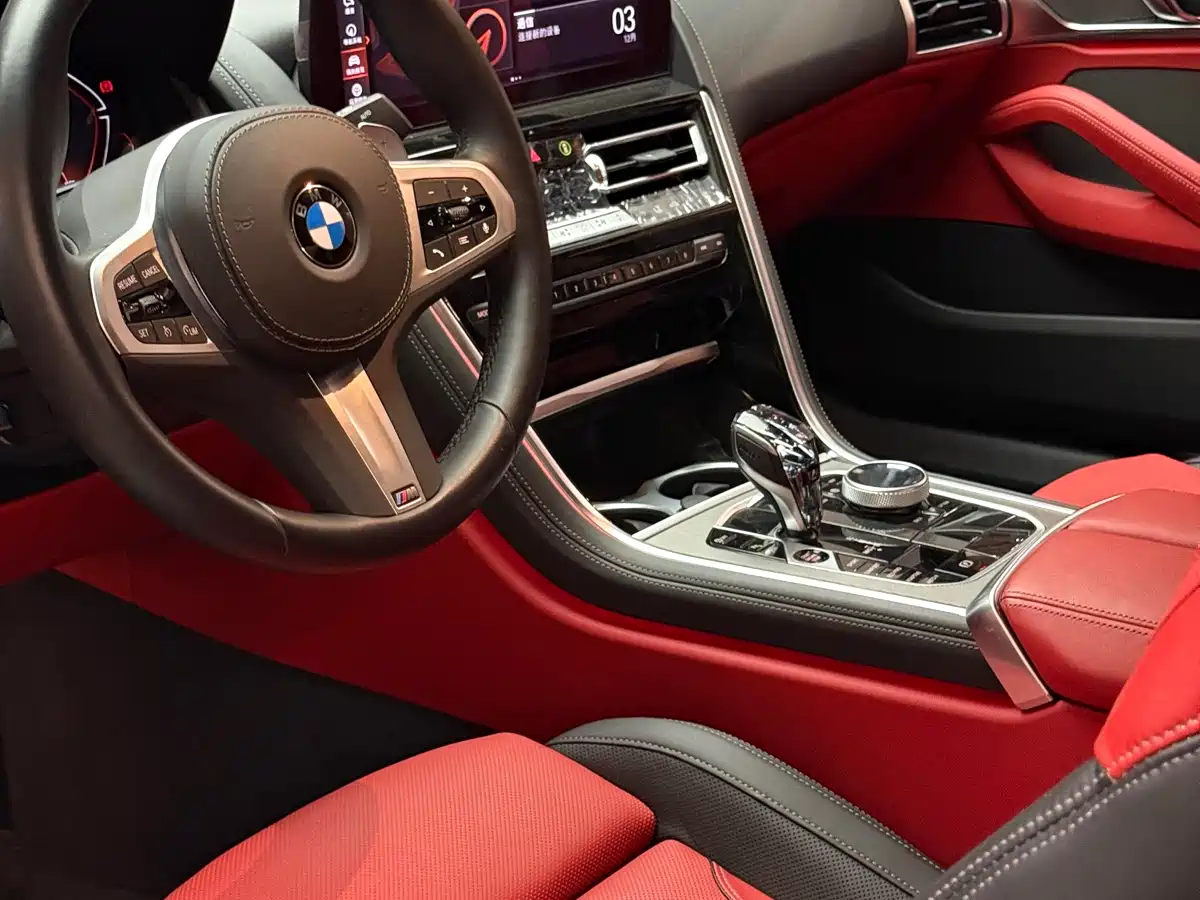 BMW 8 Series 2022 840i Coupe M Sport Package фото 10