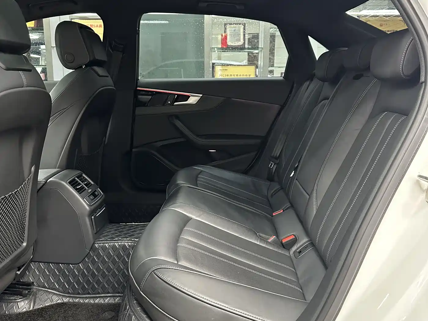Audi A4L 2023 40 TFSI Luxury Sport фото 9