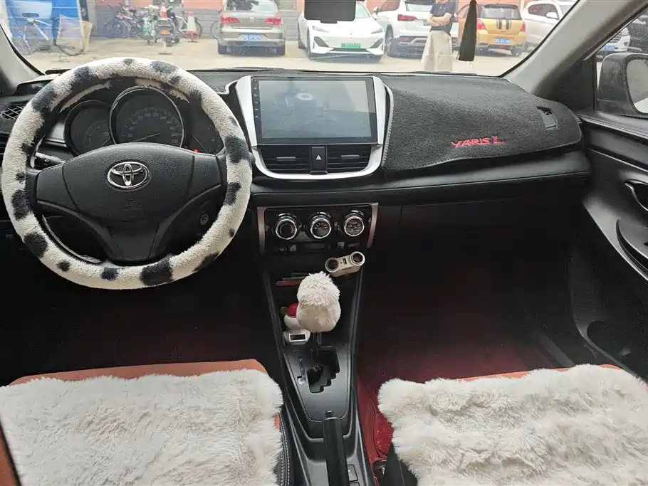 Toyota YARiS L Zhi Xuan 2017 1.5E CVT Speed Upgrade Edition фото 12