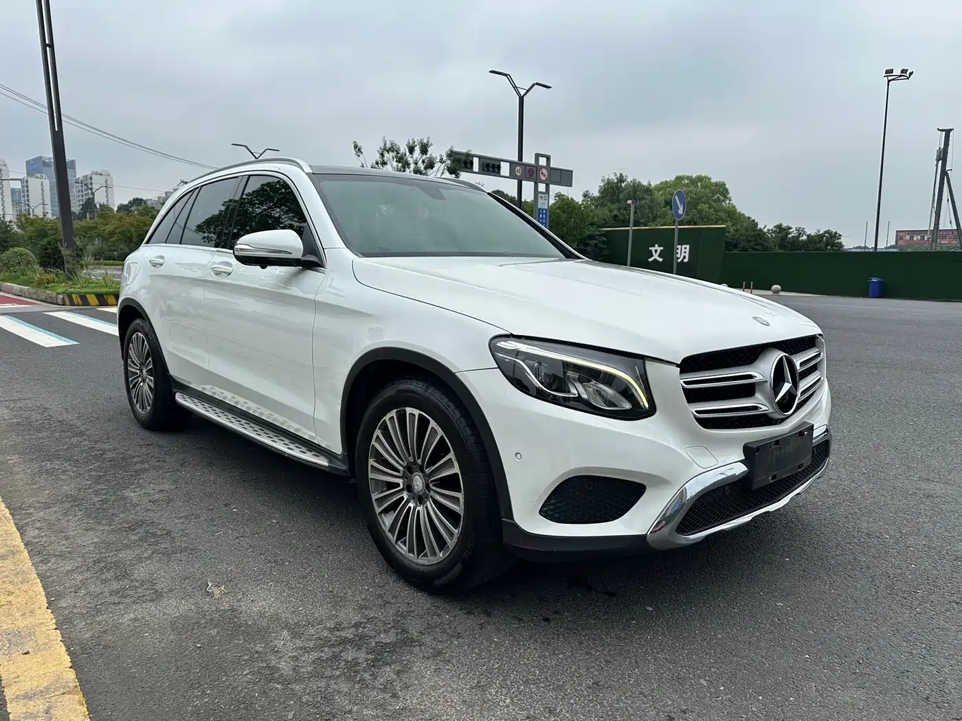 Mercedes-Benz GLC 2016 GLC 200 4MATIC фото 3