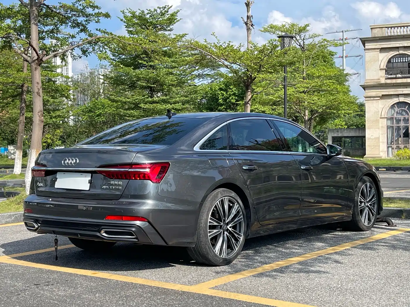 Audi A6L 2021 45 TFSI Premium Life Edition фото 4
