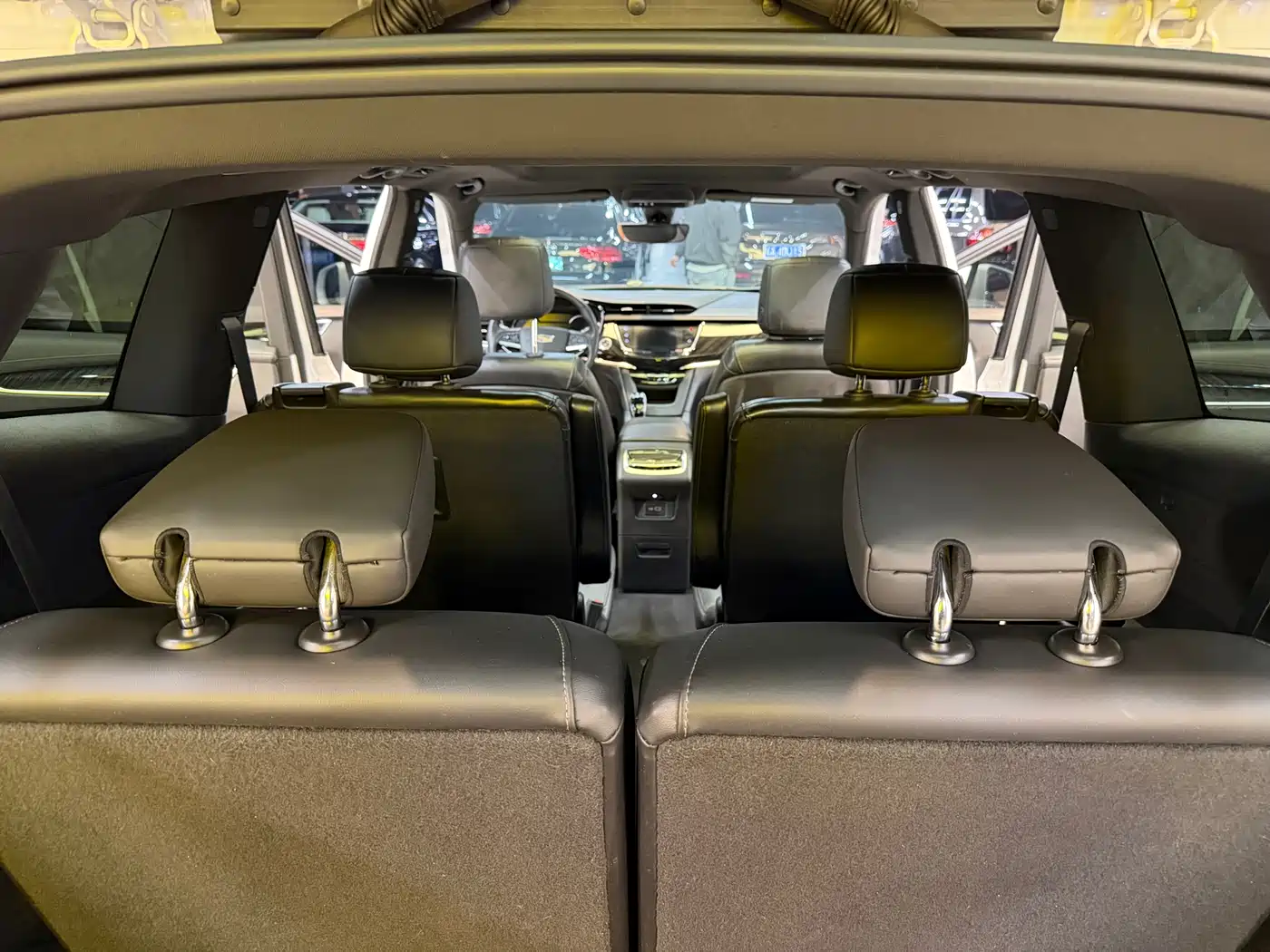 Cadillac XT6 2020 28T 6-Seater 4WD Luxury Model фото 11