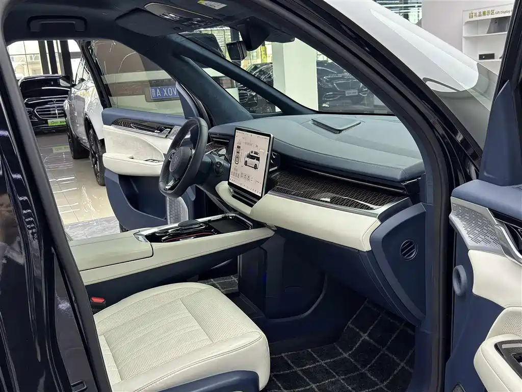 ZEEKR EXTREME KRYPTON 009