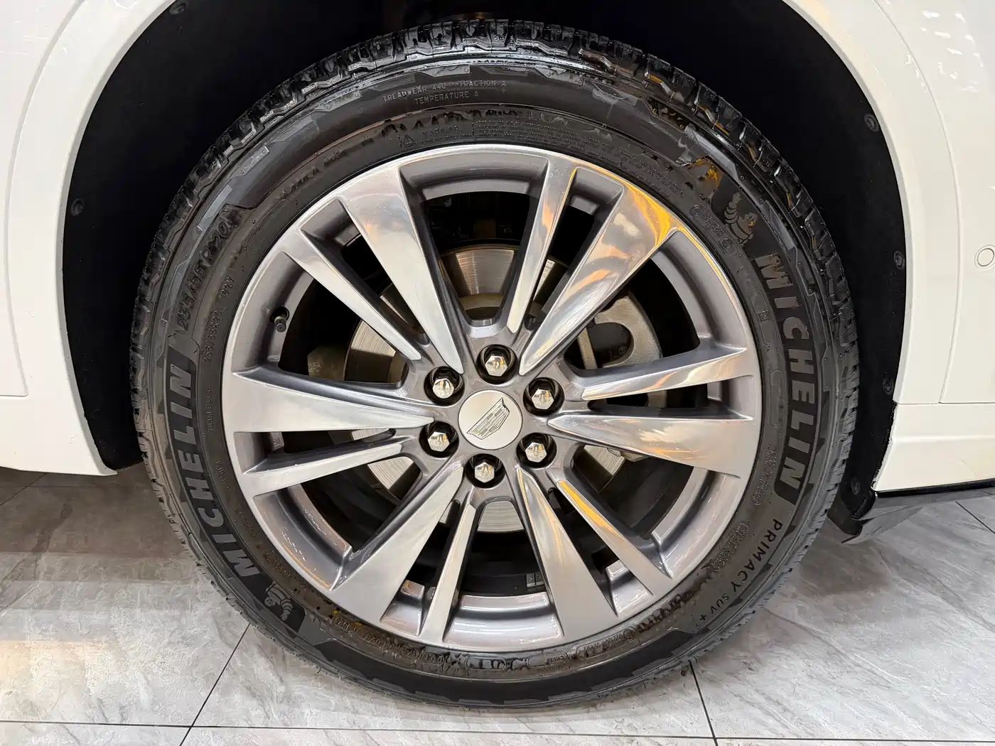 Cadillac XT6 2020 28T 6-Seater 4WD Luxury Model фото 27