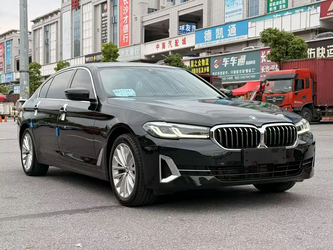 BMW 5 Series 2022 525Li Luxury Package фото 3