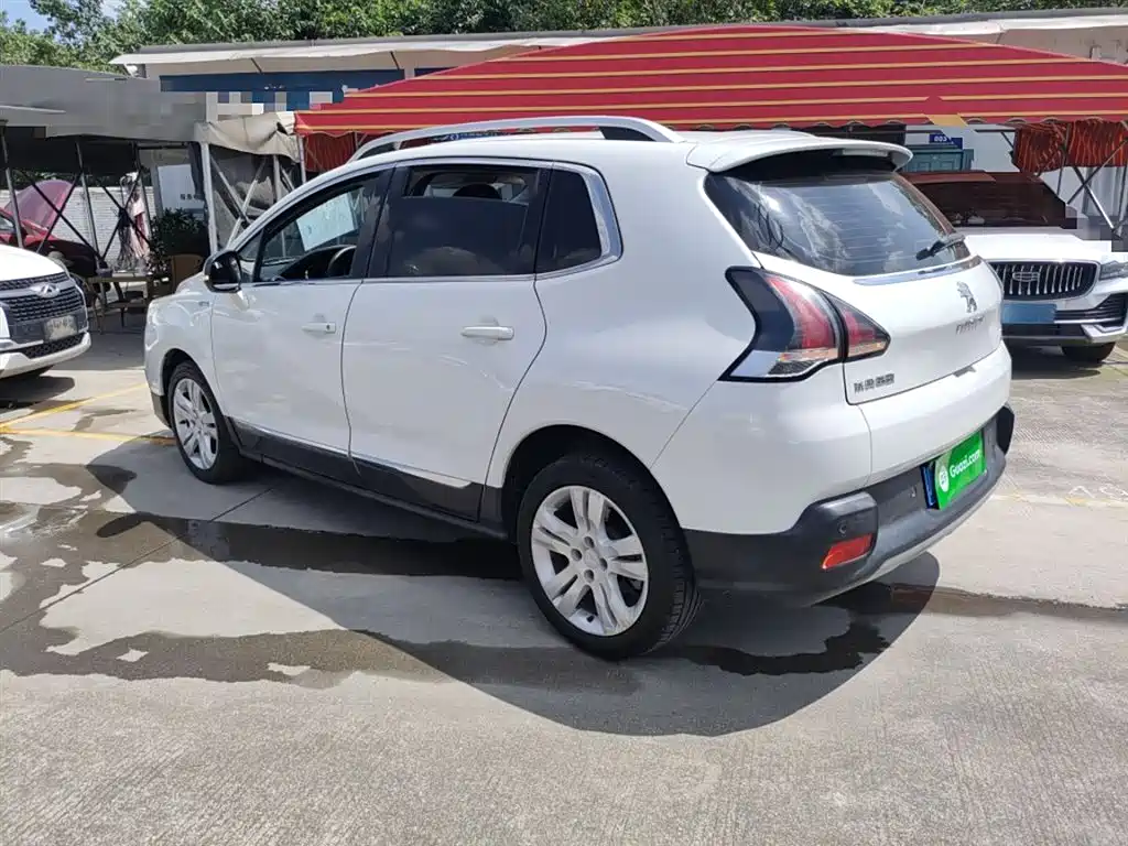Peugeot 3008 2016 1.6THP Automatic Classic Edition фото 4