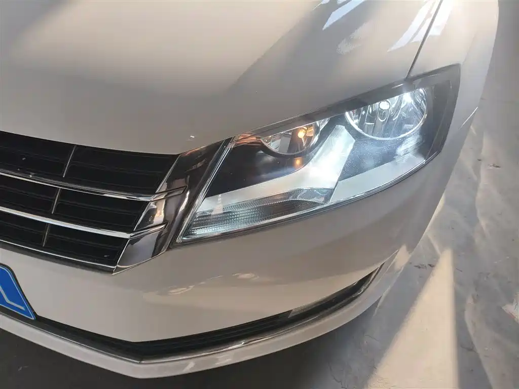 Volkswagen Lavida Tour 2013 1.6L Automatic Comfort фото 24