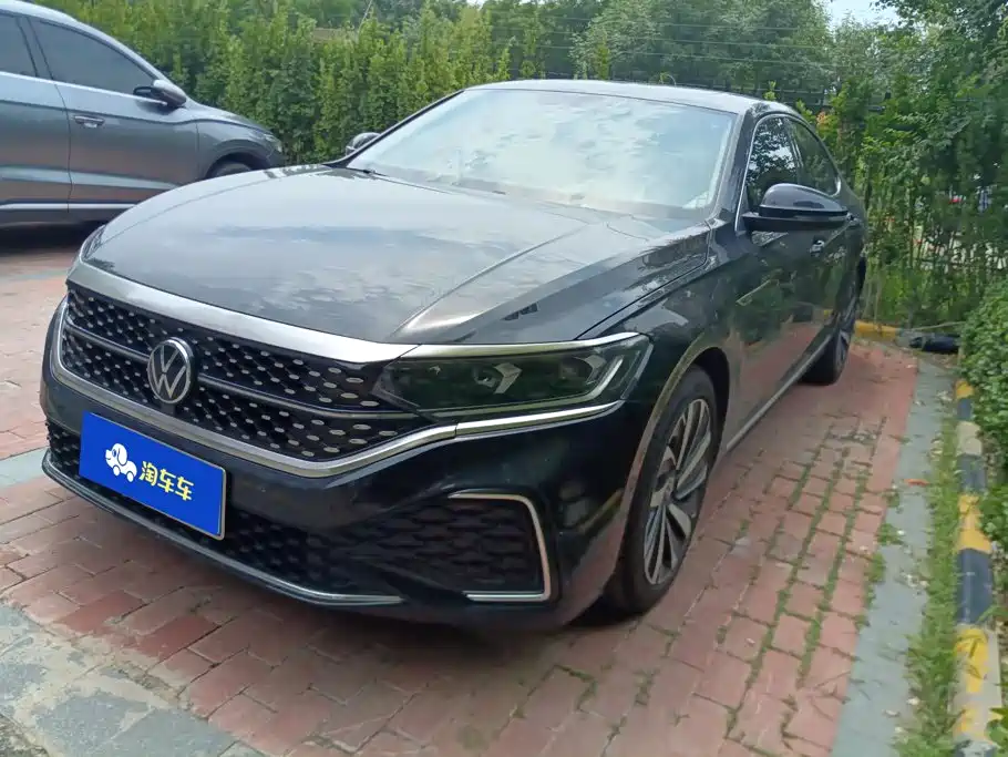 Volkswagen Passat 2022 330TSI Starlight Elite Edition