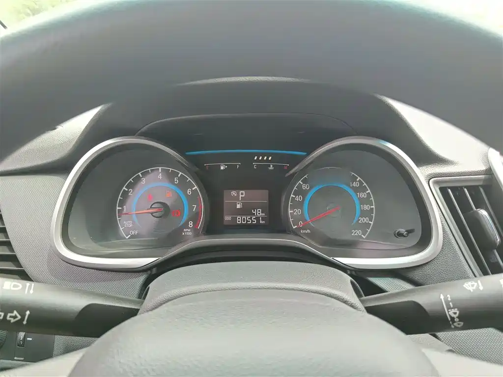 Chevrolet Cavalier 2018 320 Auto Enjoy Sunroof Edition фото 8