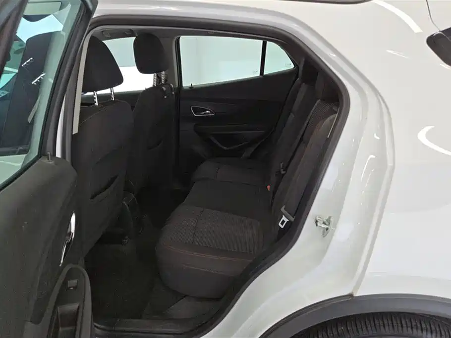 Buick Encore 2015 1.4T Automatic 2WD Urban Elite фото 11