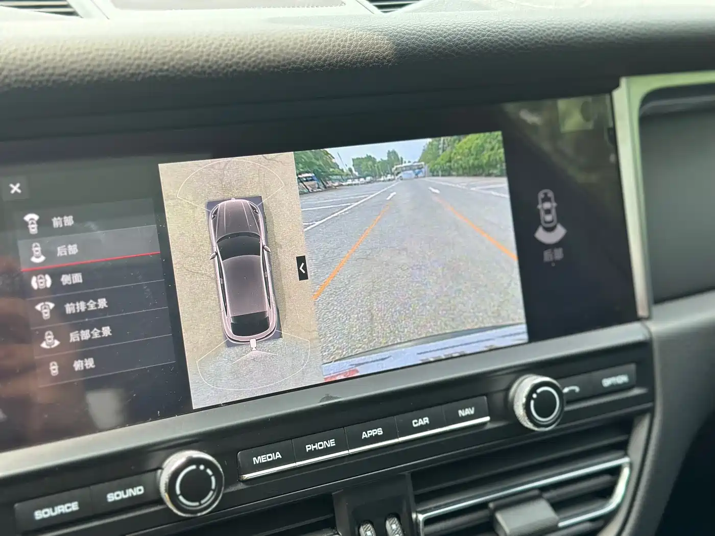 Porsche Macan 2020 Macan 2.0T фото 26