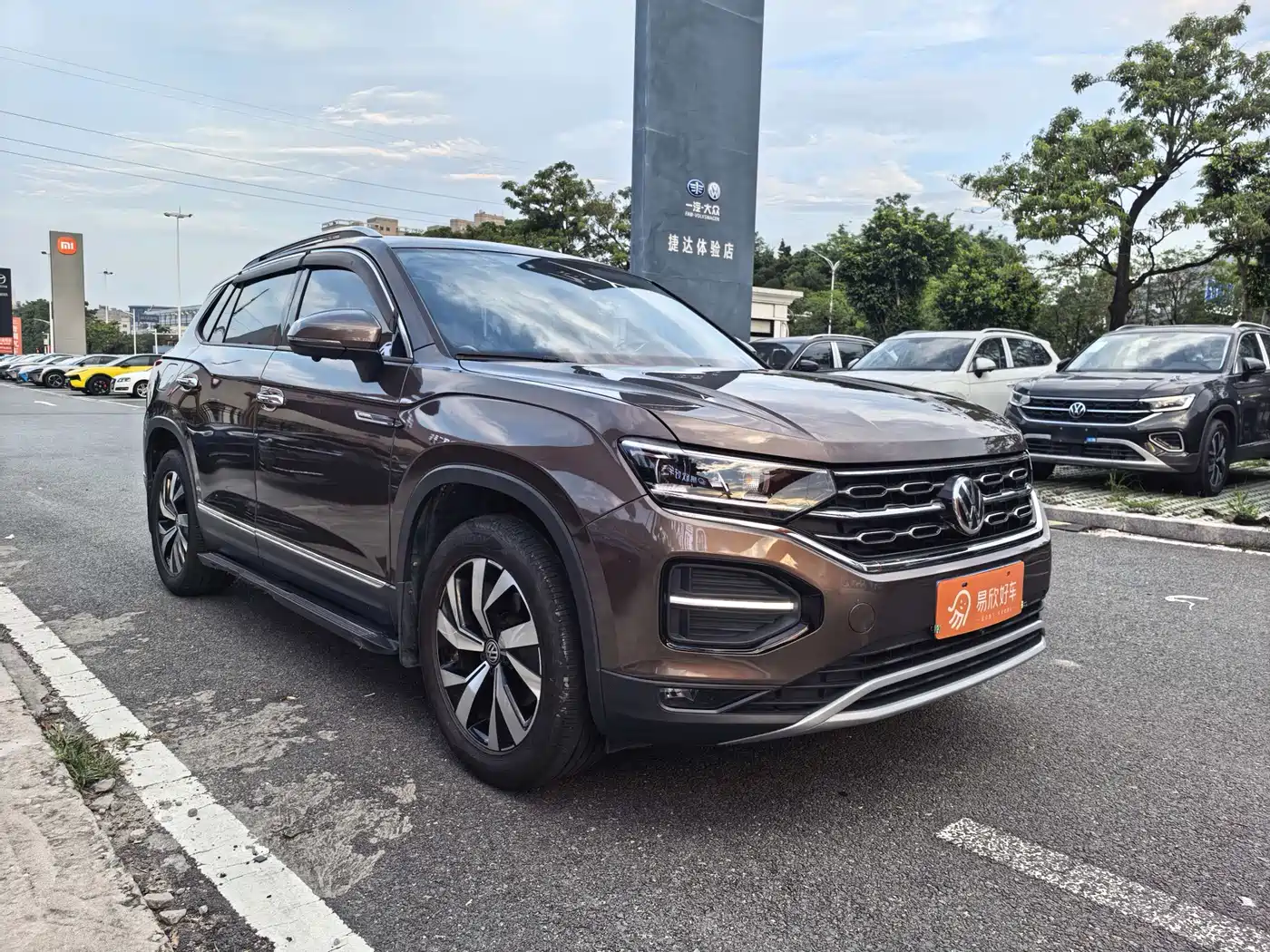 Volkswagen Tayron 2020 280TSI 2WD Luxury Smart Edition фото 3