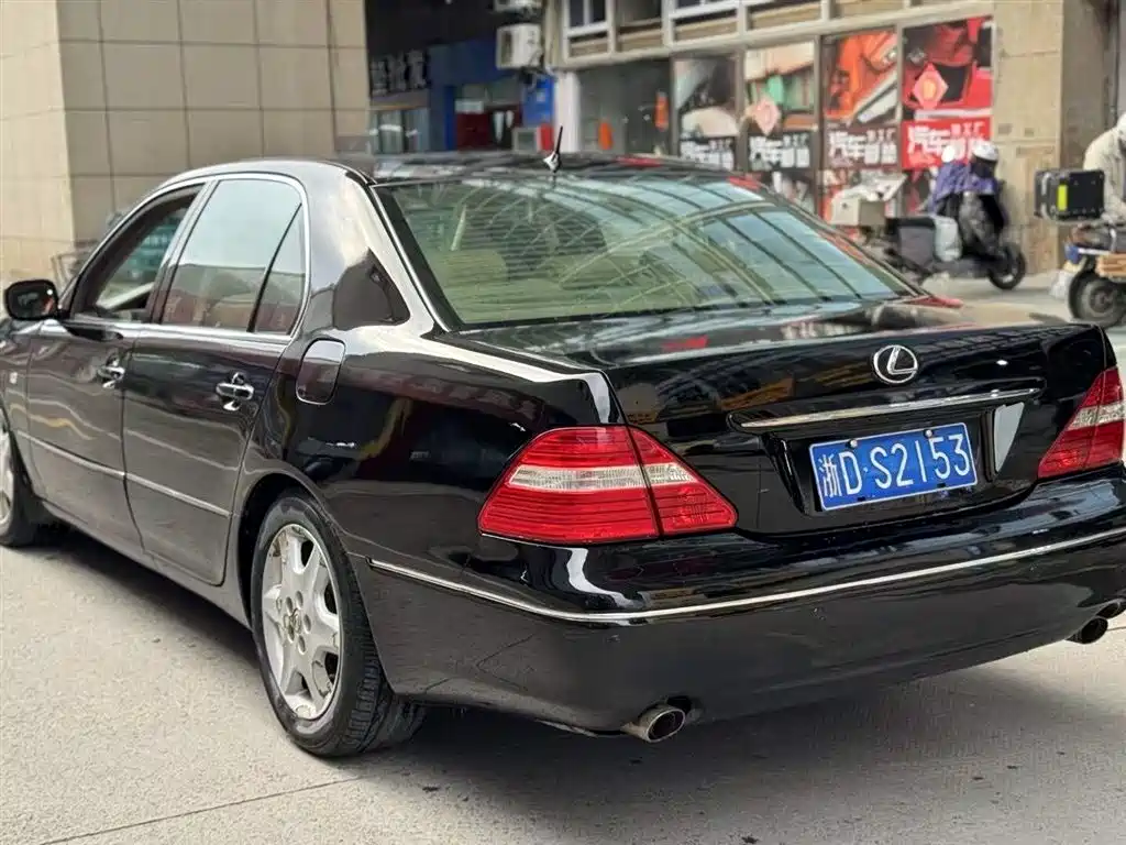 Lexus LS 2004 430 фото 6