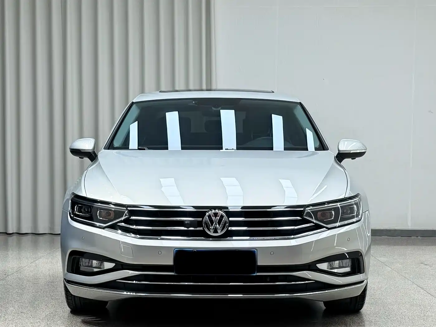 Volkswagen Magotan 2020 280TSI DSG Leading фото 2