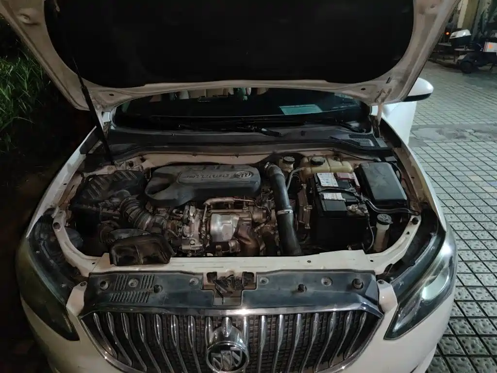 Фото 16 - Buick Excelle