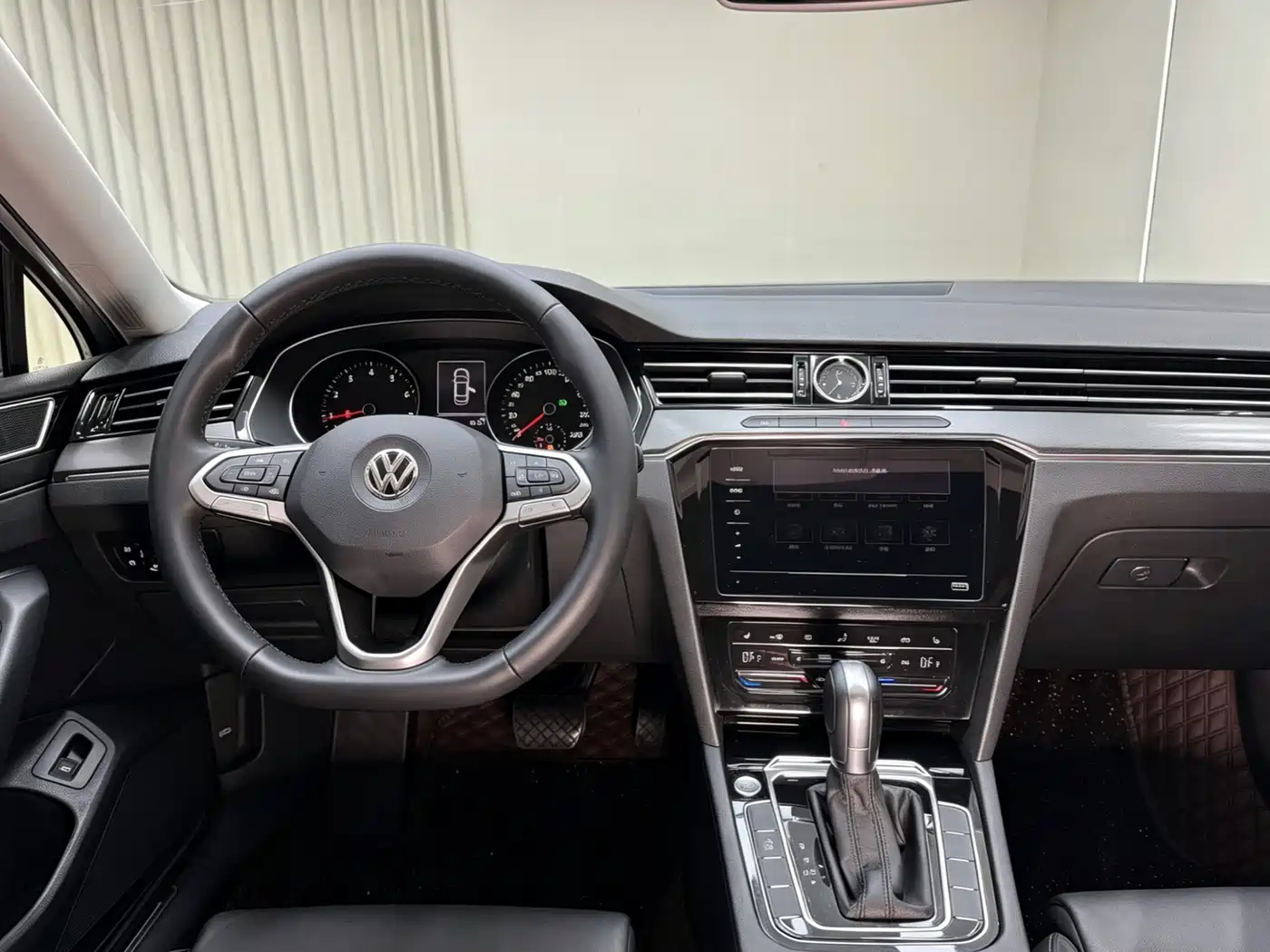 Volkswagen Magotan 2020 280TSI DSG Leading фото 21