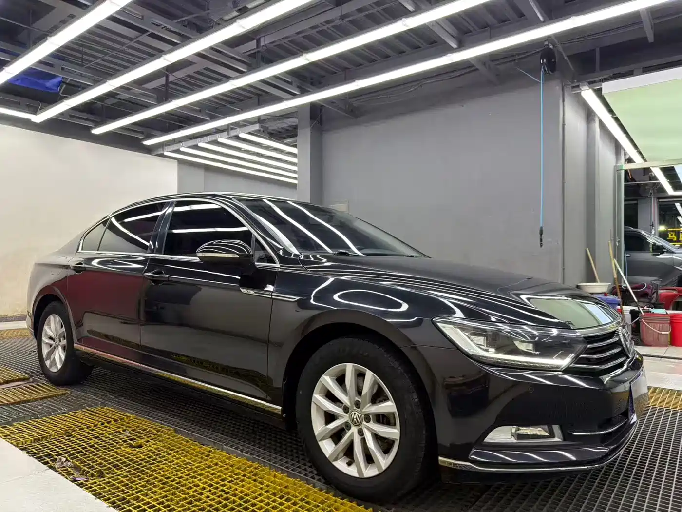 Volkswagen Magotan 2017 280TSI DSG Comfort фото 2