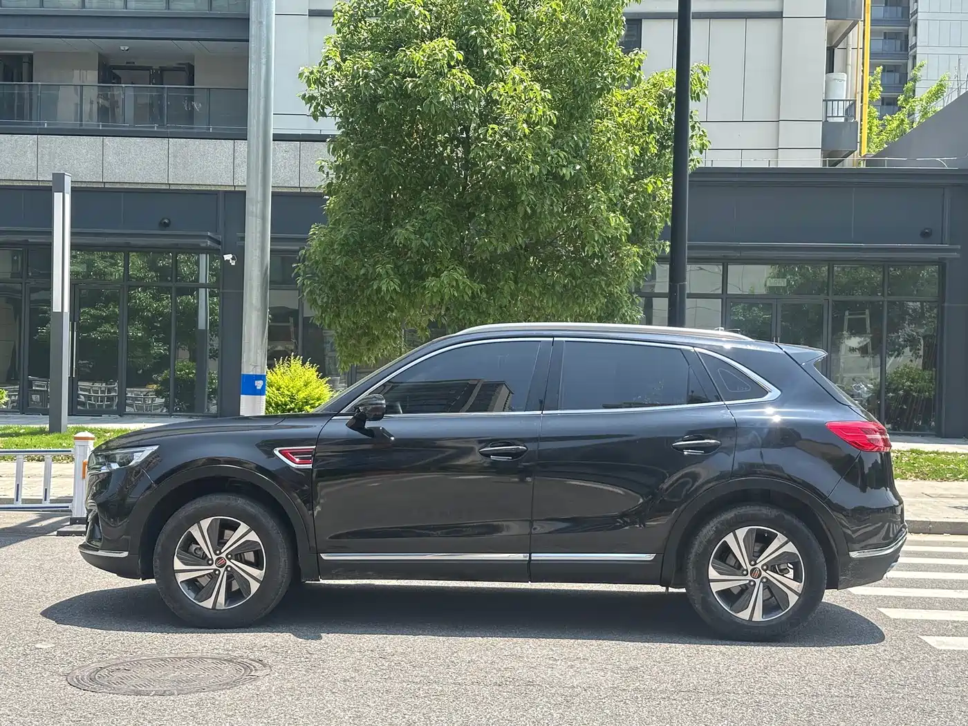 Hongqi HS5 2019 2.0T Smart Connect Enjoy Edition фото 4