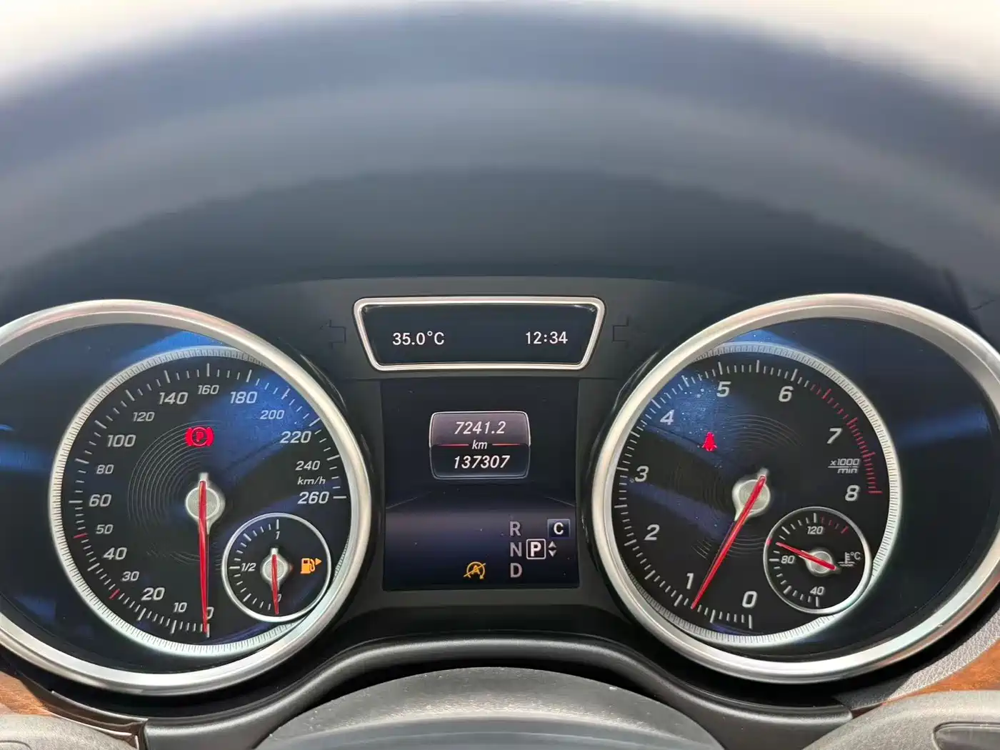 Mercedes-Benz GLS 2016 GLS 400 4MATIC Dynamic фото 16