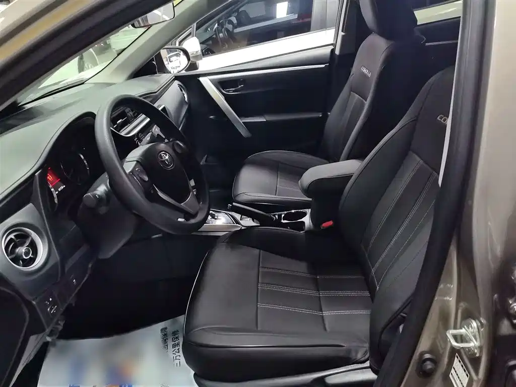 Toyota Corolla 2018 1.2T S-CVT GL-i Smart Shine Edition фото 13