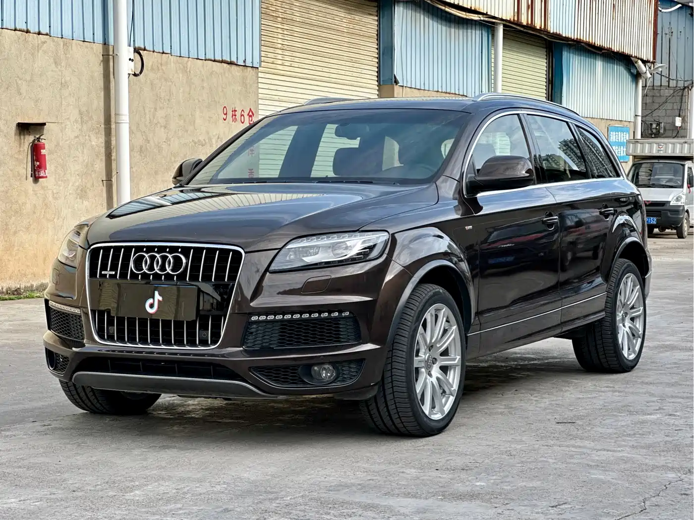 Audi Q7 2011 3.0 TFSI Exclusive (200kW)