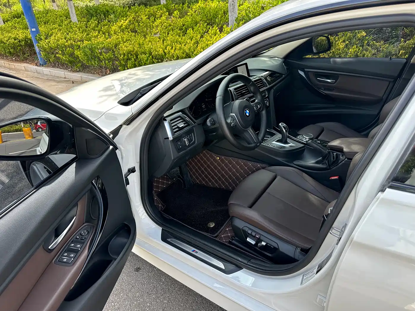 BMW 3 Series 2018 320Li Leading M Sport Package фото 9