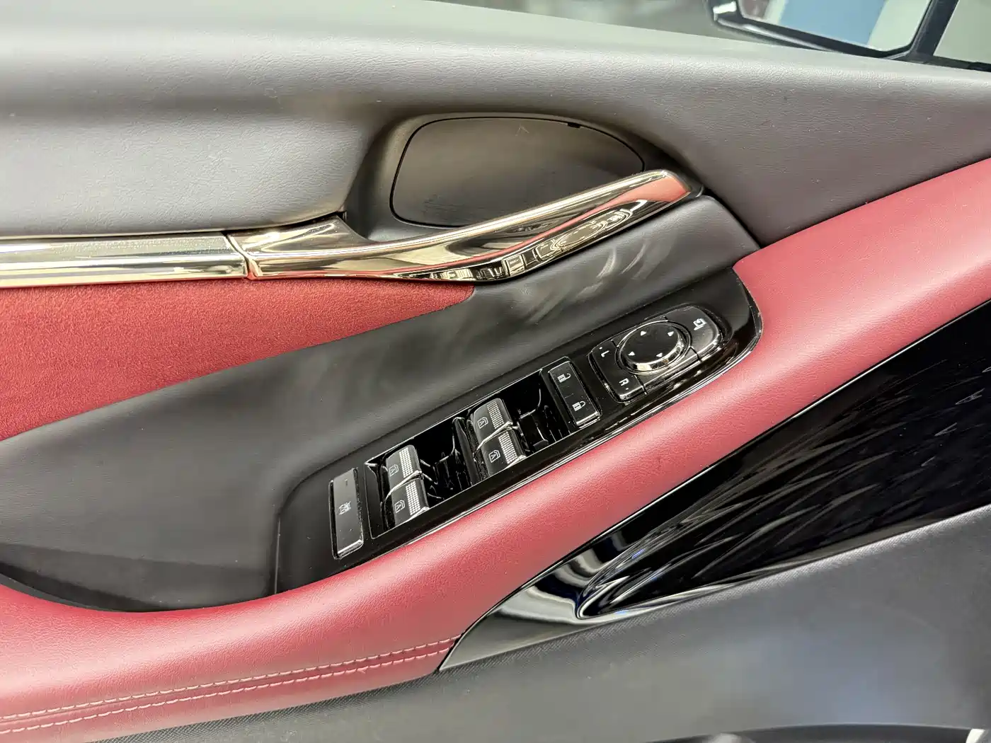 GAC Trumpchi Trumpchi M8 2023 Model Master Series 400T Flagship Edition фото 14