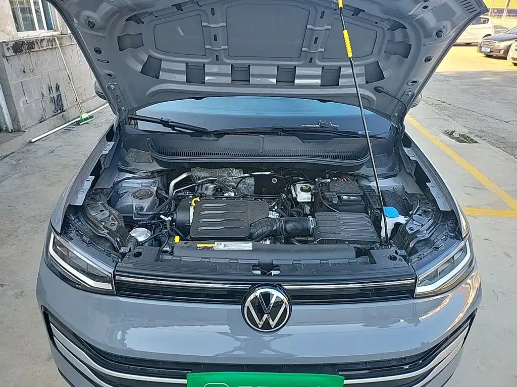 Volkswagen Tharu 2026 2026 New Sharp 1.5L Advance Edition