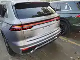 Фото 6 - Geely Monjaro
